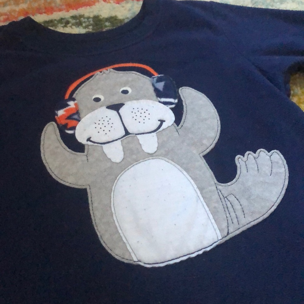 walrus fleece pjs - Picture 2 of 3